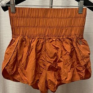 Chic High-Waisted Rust Shorts